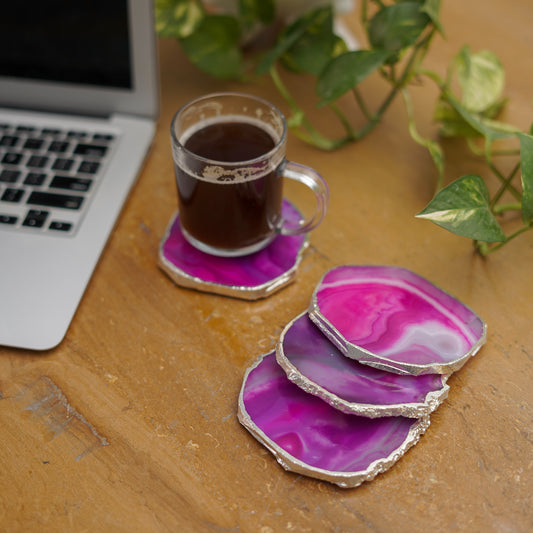 Brazilian Agate Stone Silver Plated Coaster Beautiful Coaster Fit for Tea Cups Coffee Mugs and Glasses Perfect Table Accessories Tableware Set of 4- Pink