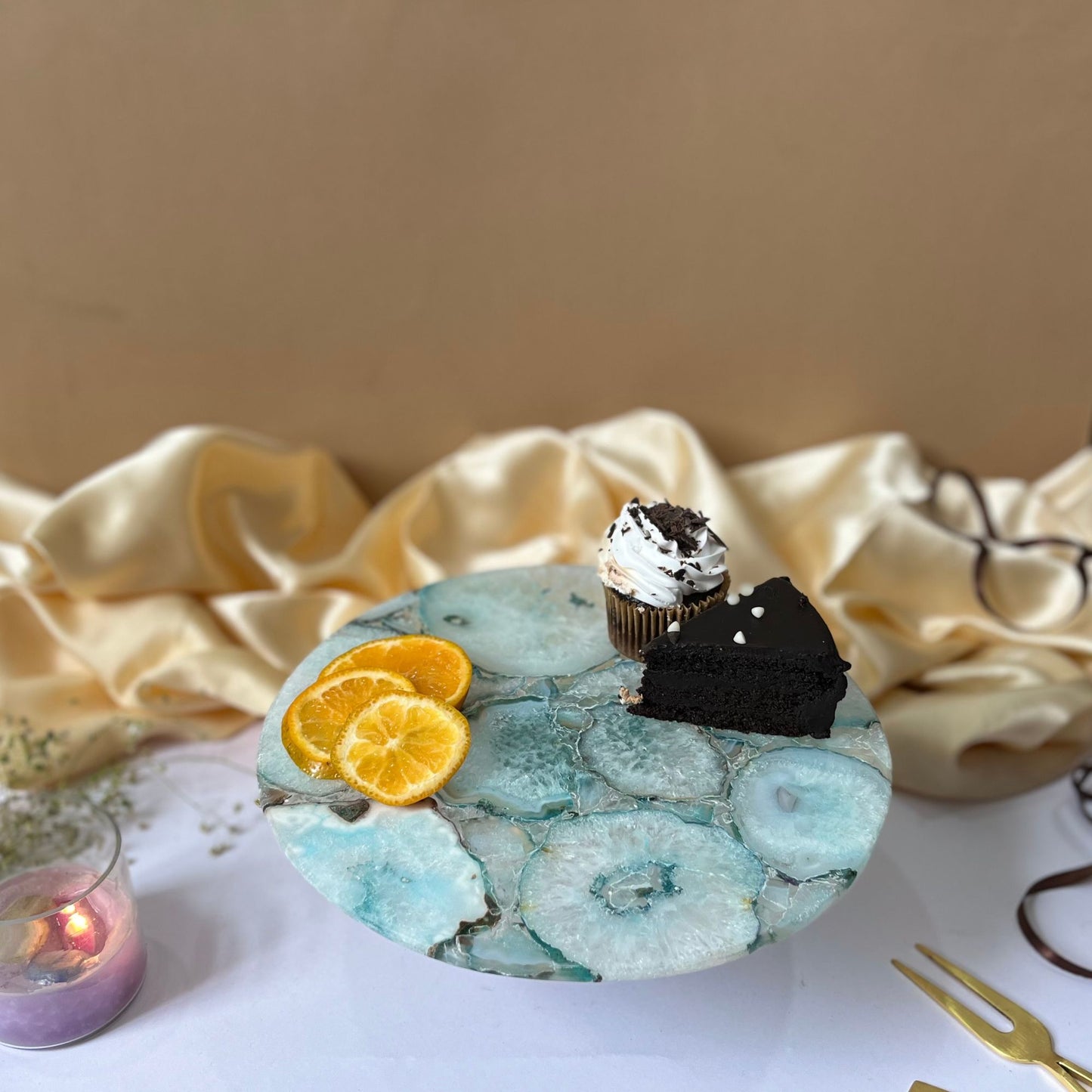 Round Agate Stone Cake Stand with Wood 10Inch Cupcake Display Stand for Dessert Weddings Birthdays and Multipurpose - Turquoise