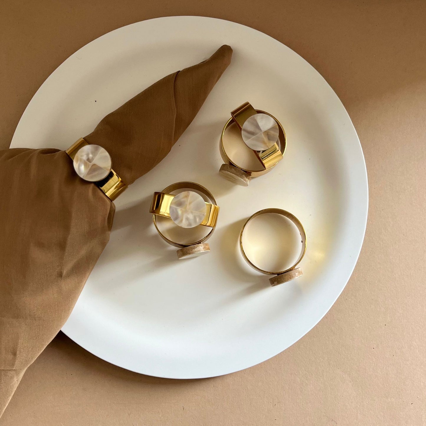 Round Mother of Pearl Napkin Ring Set of 6 Timeless Dining Accents for Exceptional Tablescapes, Size Small- Off White