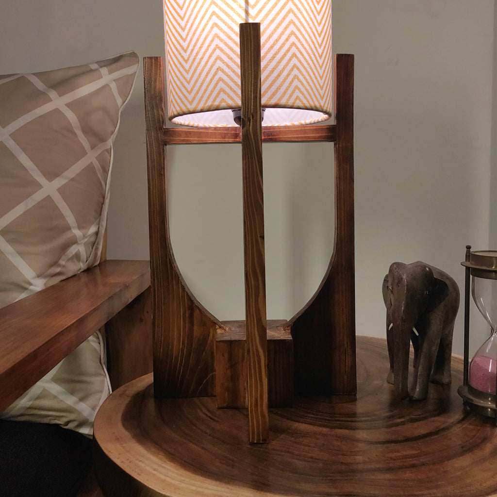 ⁠Solitaire Wooden Table Lamp