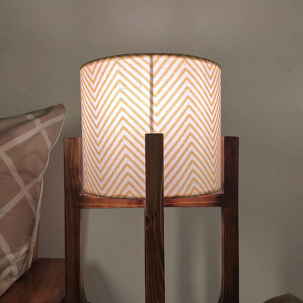 ⁠Solitaire Wooden Table Lamp