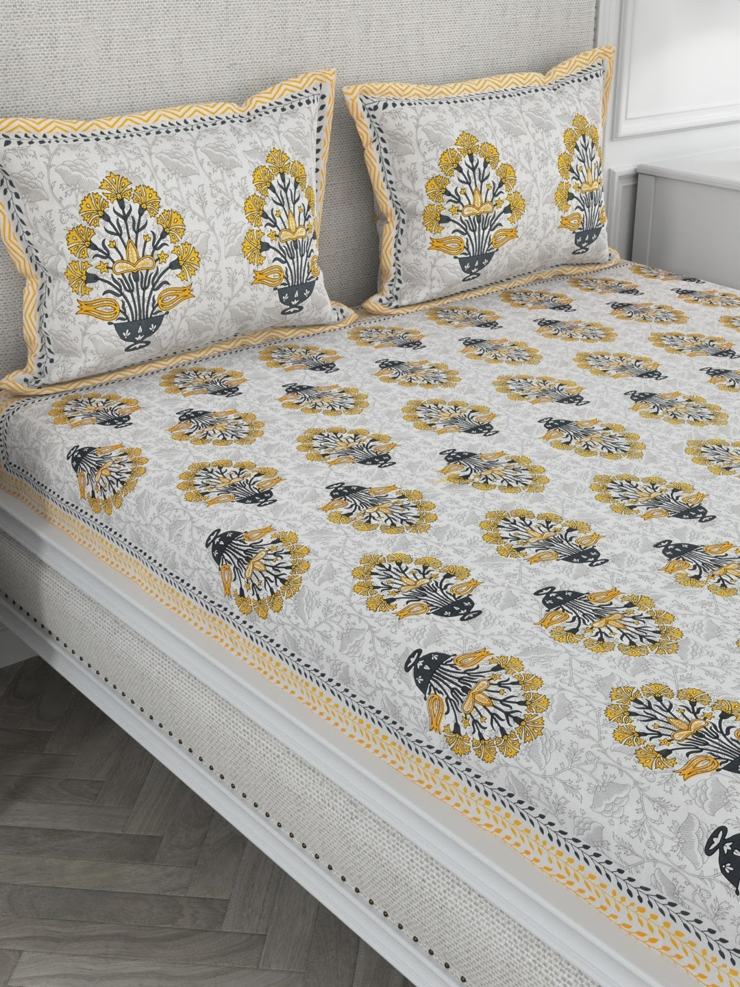330 TC Inspiring Interiors Jaipuri Hand Printed Super King Size Double Bedsheet Made up of 100% Cotton fabric with two pillow covers._25